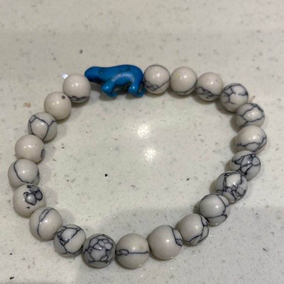 Jewelry - White and Blue Polar Bear Howlite Beaded Bracelet